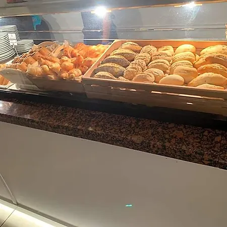 Dragos Del Sur Отель 3*